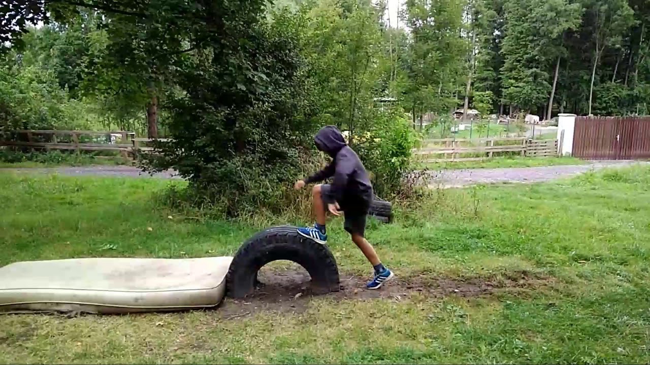 10 years old parkour