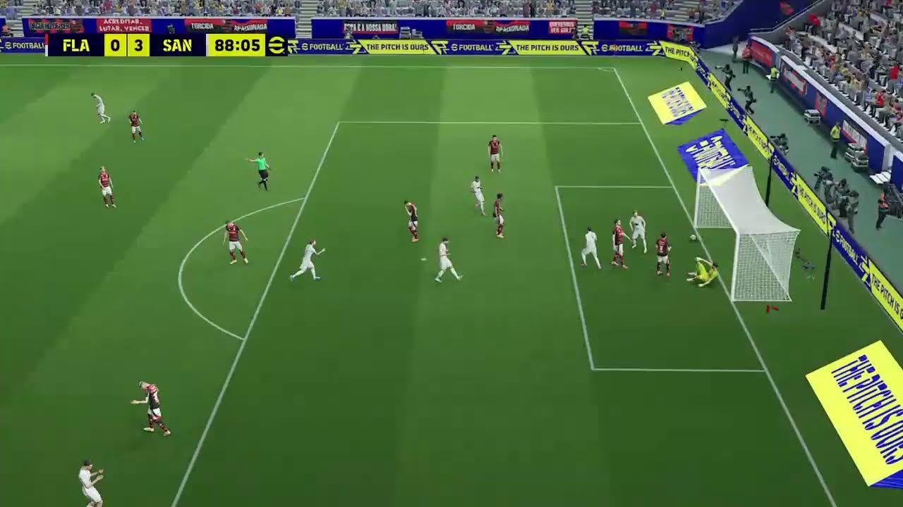 efootball Division live gameplay.