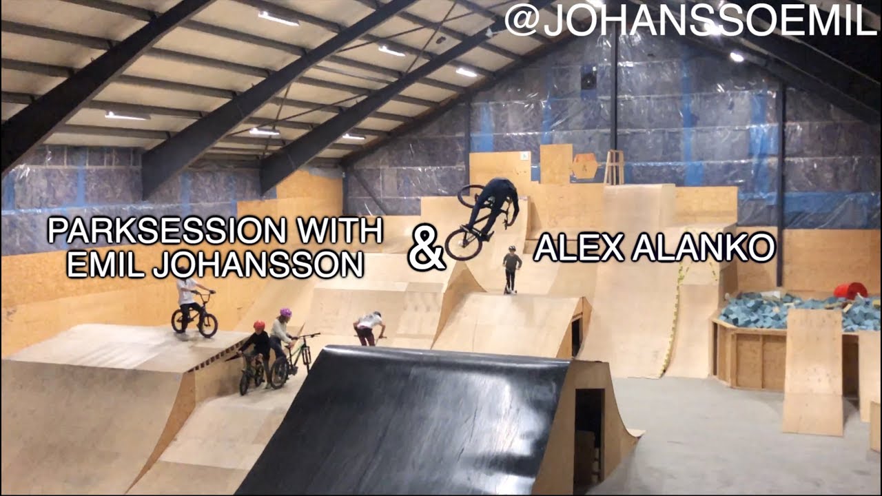PARKSESH W/ EMIL JOHANSSON & ALEX ALANKO