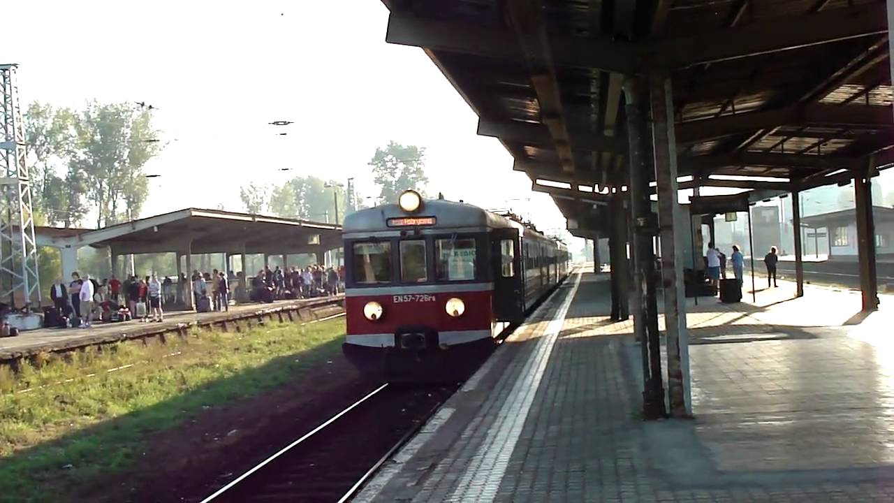 Zapowiedź pociągu interRegio do Łodzi Fabrycznej