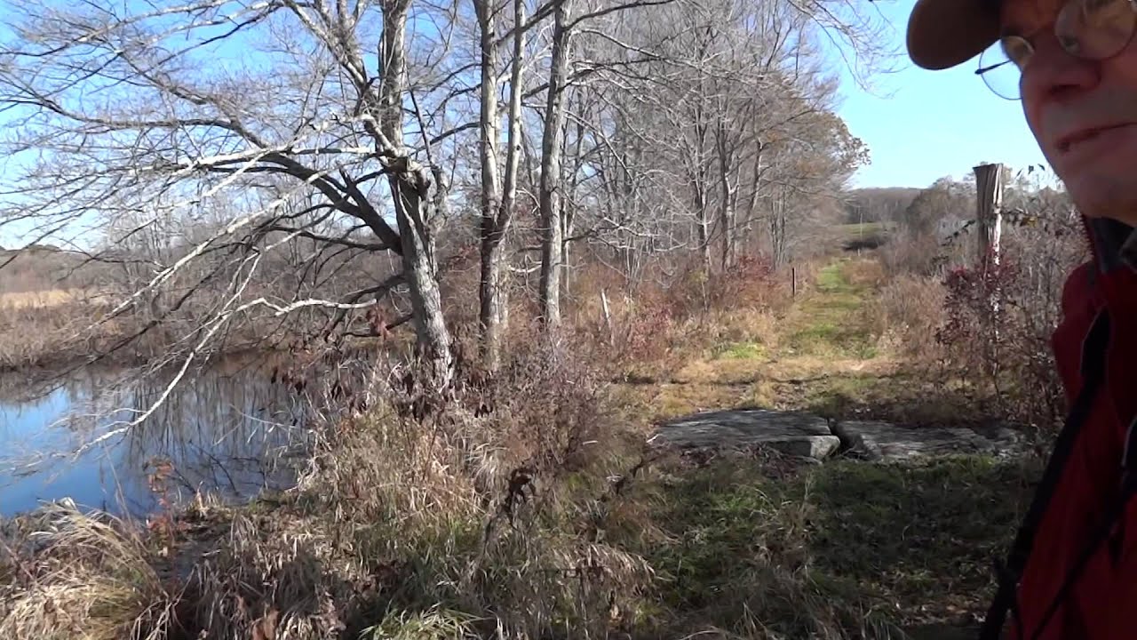 Old Connecticut Path: Walk on America's Oldest Highway - Woodstock, CT