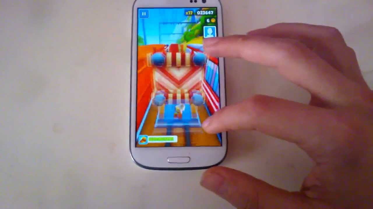 Samsung Galaxy S3 Subway Surfers