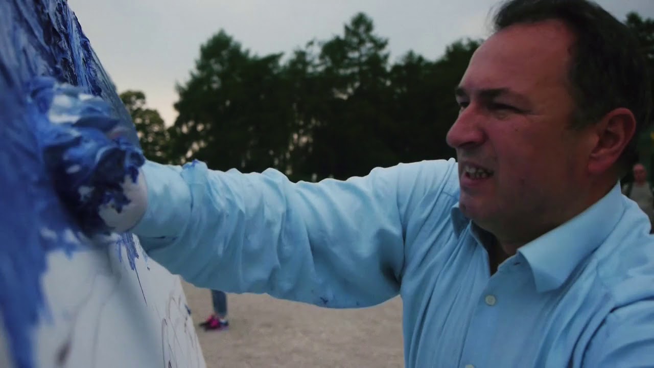 Ein Atelierbesuch beim Maler Ben Kamili