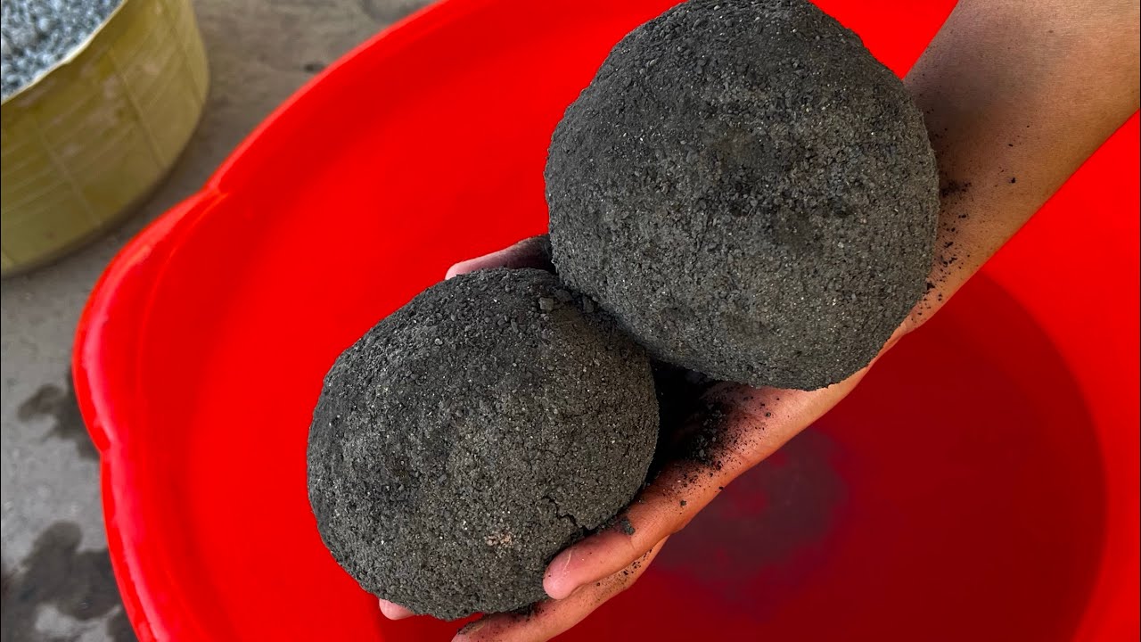 New video @SamreenArshad-gi8dr Pure Charcoal smashing in Water dipping smashing in Water ASMR