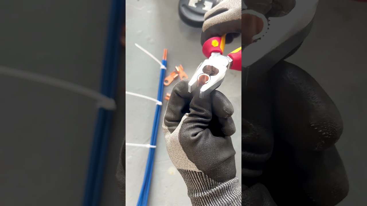 Check out this electrician work! 