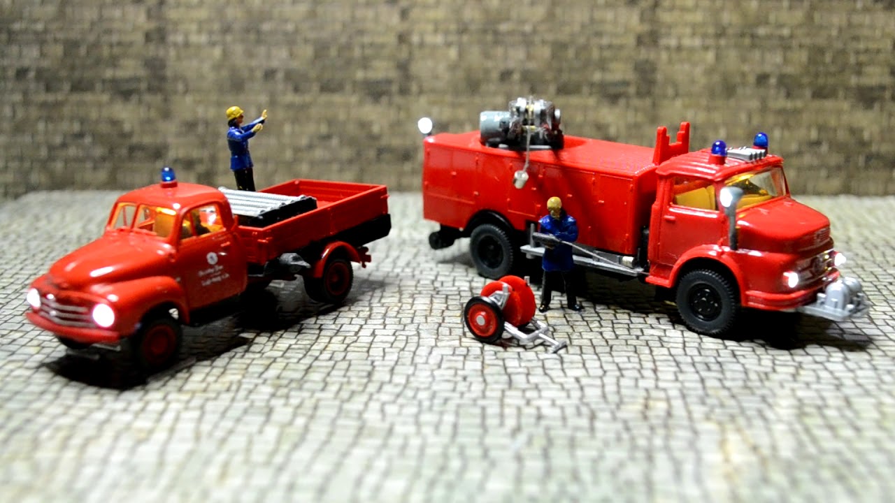 Mercedes Benz Wiking 1/87 ref.: 263 i Opel Blitz Brekina 1/87 ref.: 3504