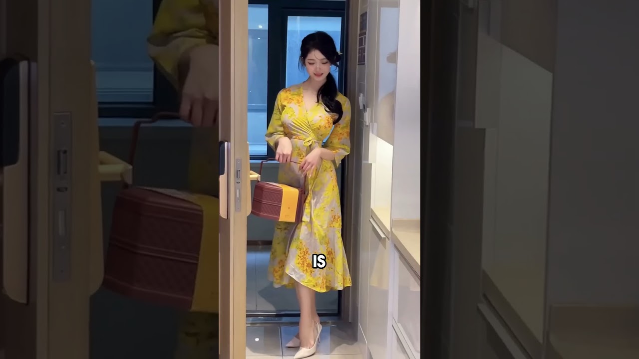 How Korean Girls Make Bare Legs Possible in Winter