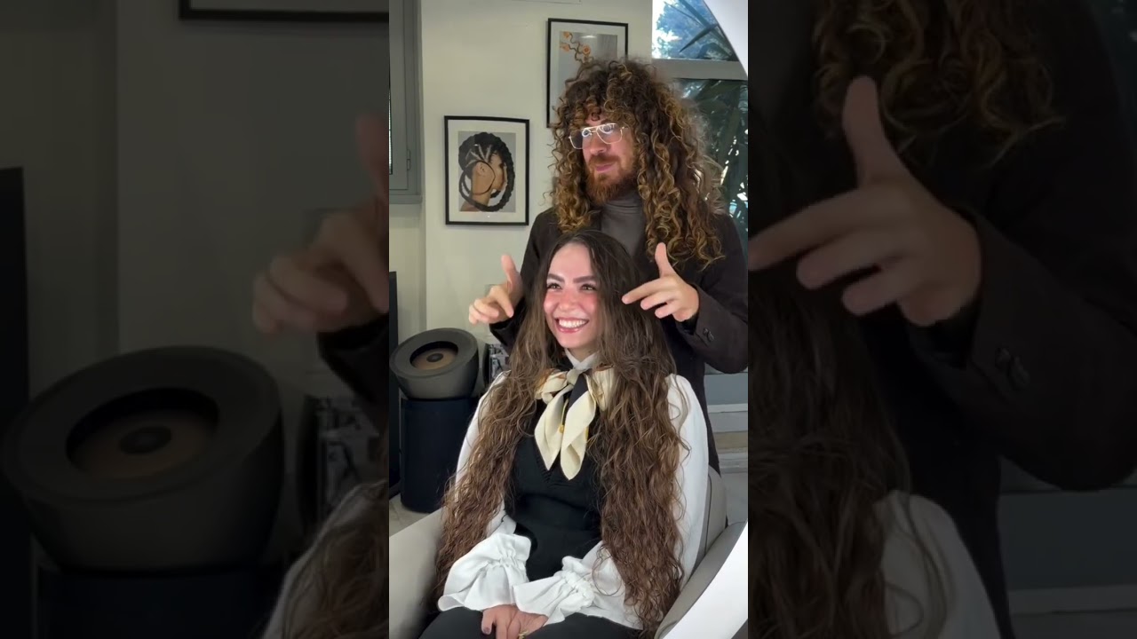 Una scalatura adatta e realizzata per una chioma lunghissima ma con capelli mossi e sottili !😘😘😘