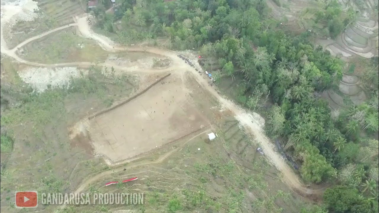 Nerbangin Drone di Lapangan Gandarusa