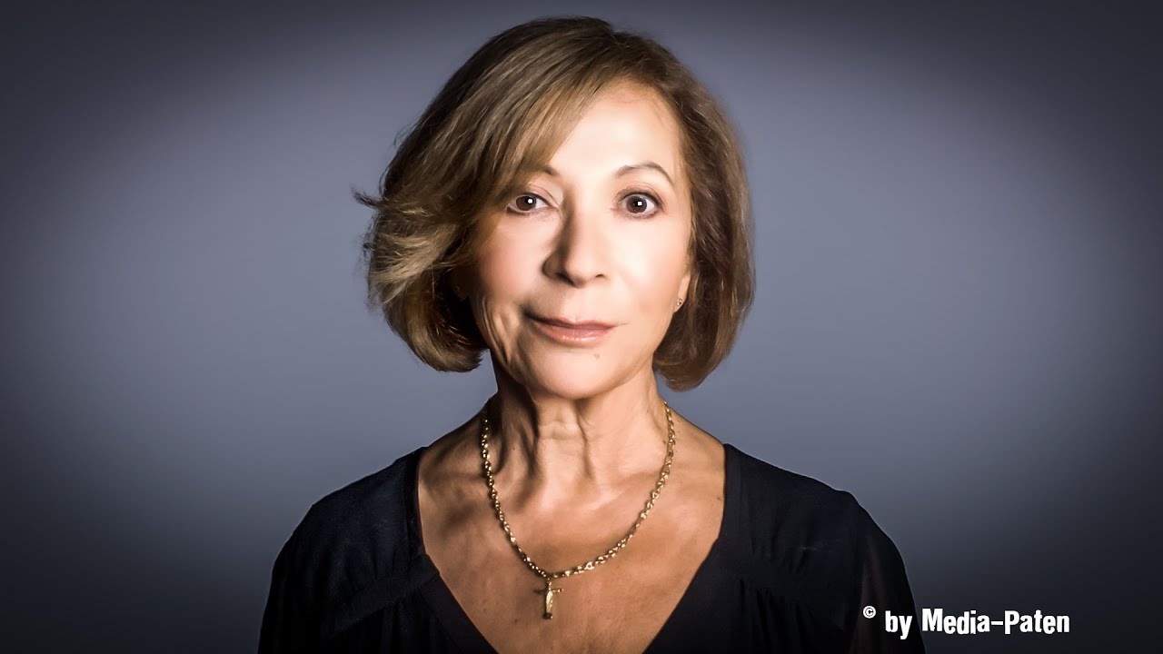 Monica Bielenstein – Interview mit der Stimme von Emma Thompson, Cybill Shepherd, Dee Wallace-Stone