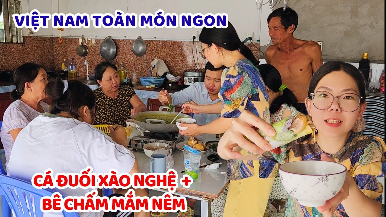 Về Việt Nam cái là được cả nhà “tẩm bổ” cá đuối xào nghệ, ngon xuất sắc không chê vào đâu được