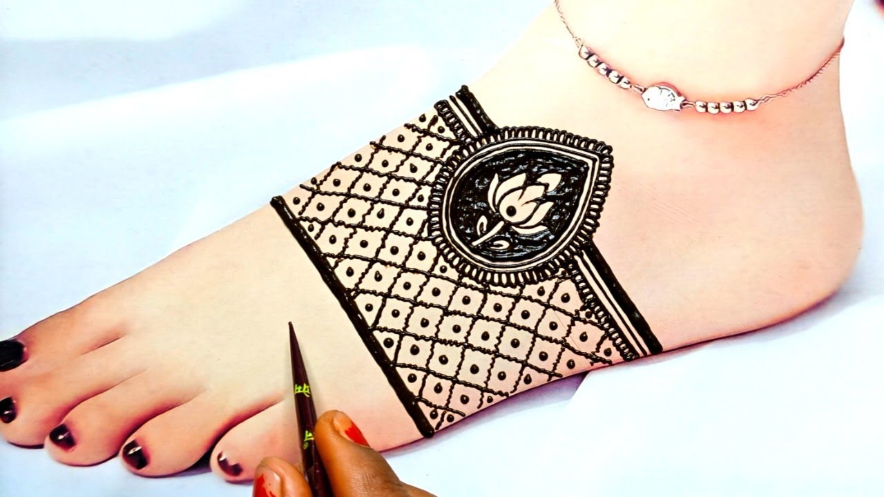Beautiful Dulhan Foot Mehndi Design| Simple Pairon Ki Mehndi Design| Mehandi Ka Design|Mehndi Design