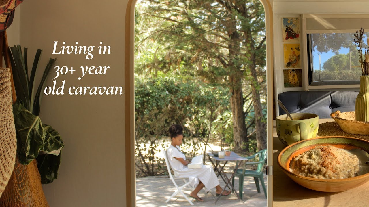 A cozy tour of our 30+ year old caravan // Slow, simply living and travel