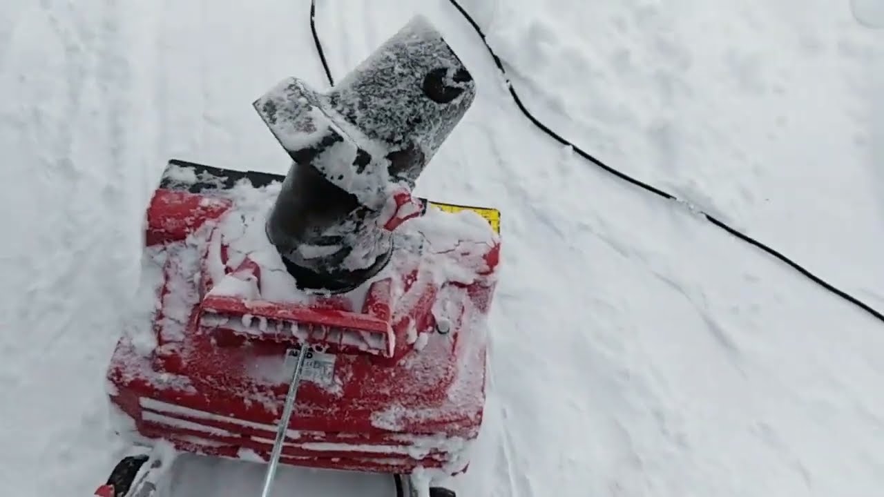 Снегоуборщик электрический AL KO Snowline 46E