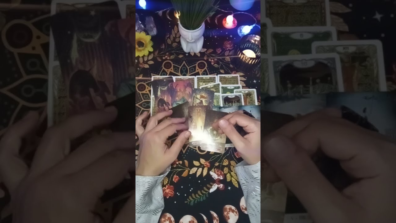 😍♥️ Τι νιώθει για εσένα ?