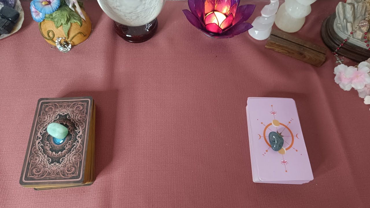 💫🌹 Lo que siente por ti + canalizaci&oacute;n 💘💭 Tarot interactivo amor ✨