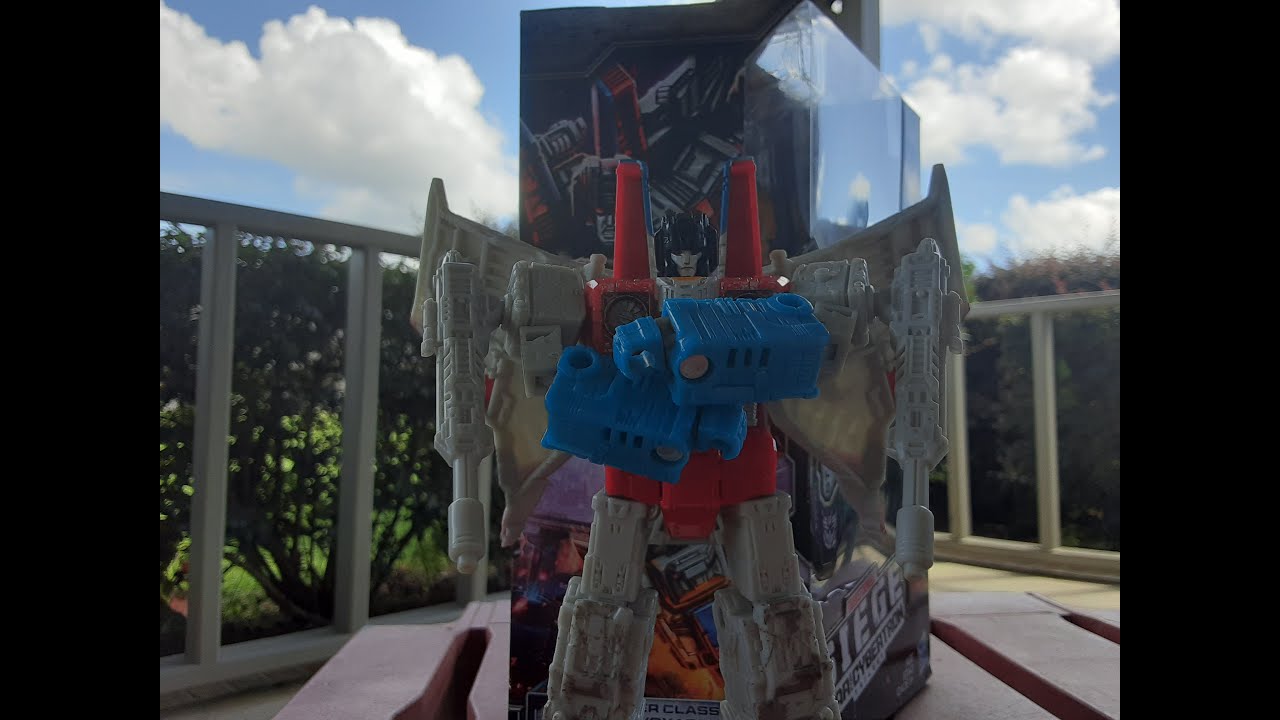 Transformers War for Cybertron: Siege Voyager Class Starscream review  (WFC:S-24)