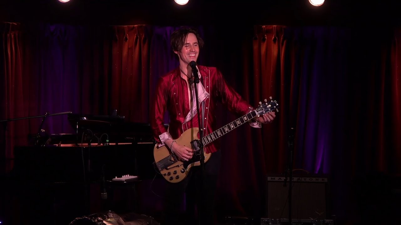 Reeve Carney Sings Led Zeppelin  - Live at the Green Room 42 - 11/7/25