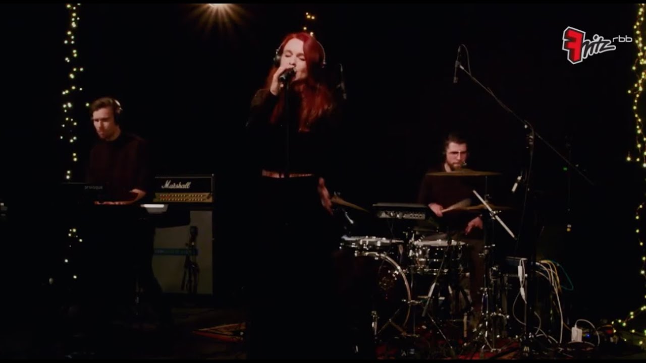 I WANT POETRY - Growing Pains (Live@Fritz Unsigned)