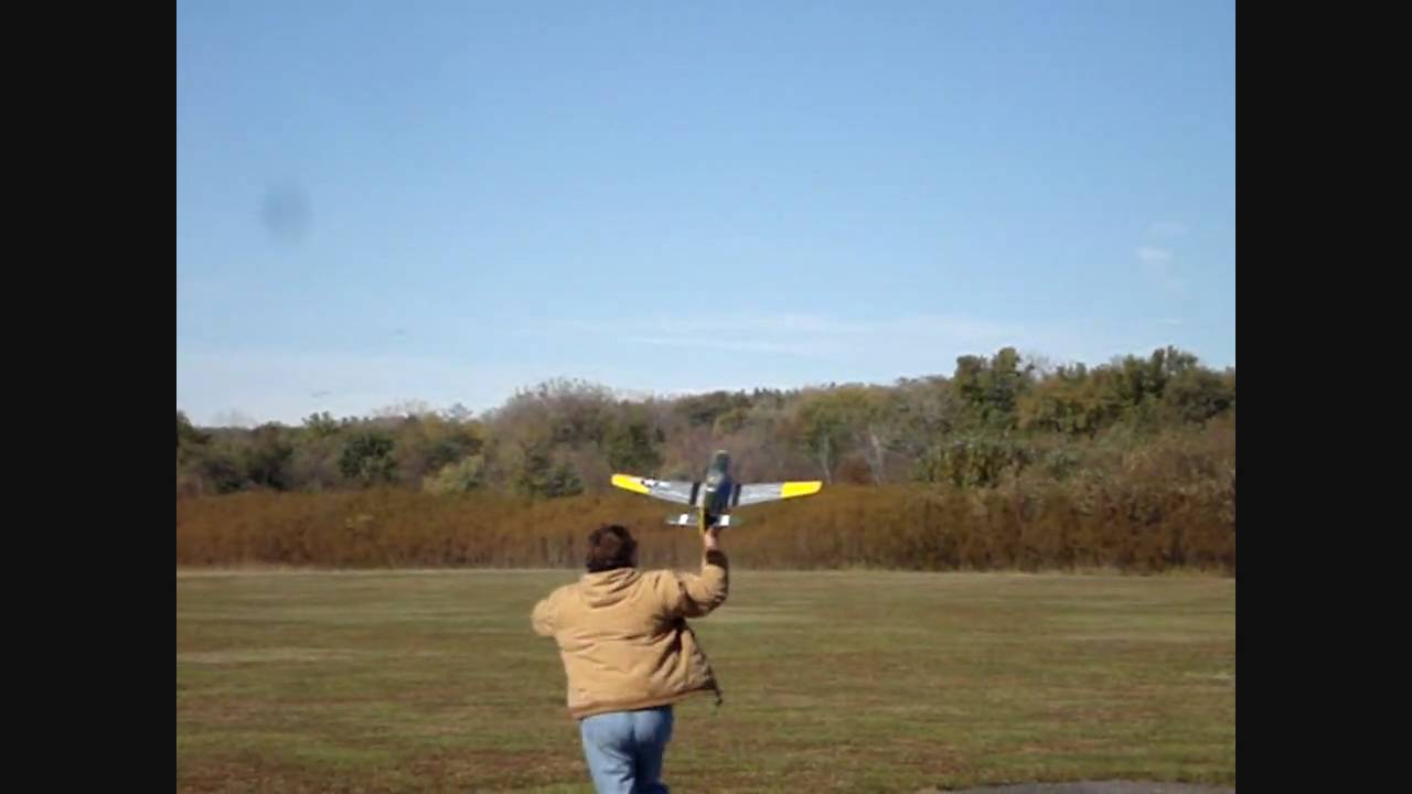 RC P-51 Mustang, 131 MPH Passes