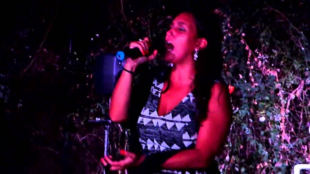 Vanessa Alves - Fado  Margaridas