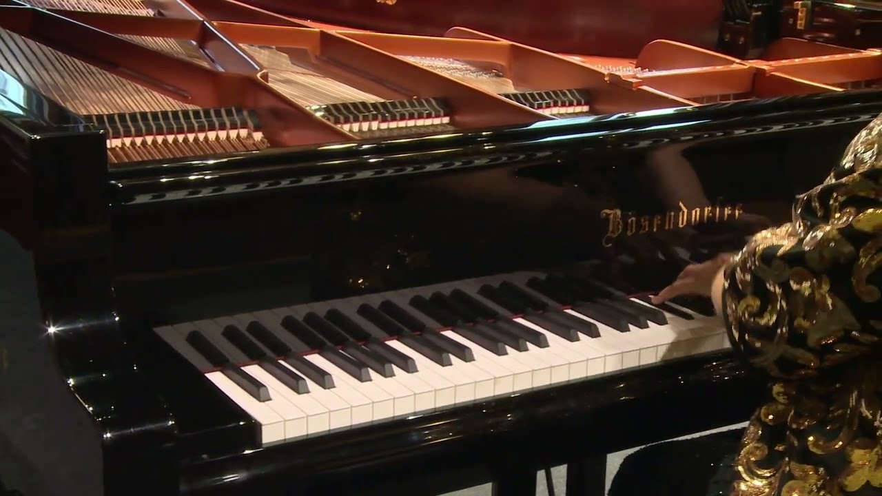 Jovanka Banjac W. A. Mozart Rondo a-Moll KV 511