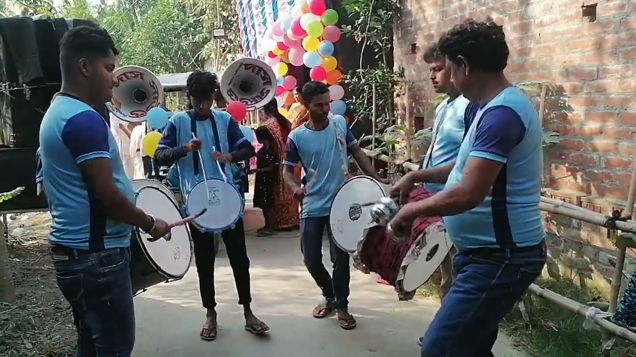 তুমি দি ও নাজে বাসর ঘরের  বাতি নিভায় আ horipadho tasa benpati❤️♥️❤️💕🎹🎹🎹🎹🎹💃💃👌
