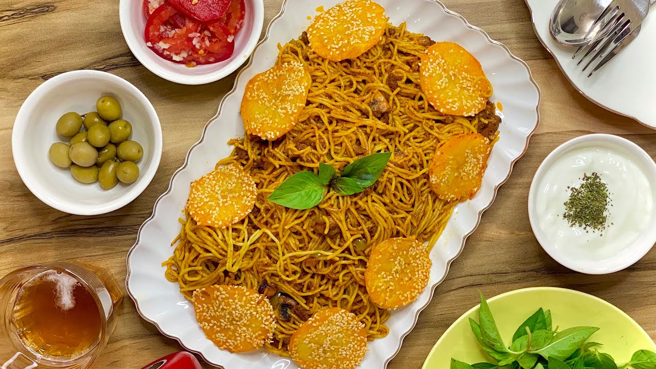ماکارانی با تهدیگ سیب زمینی🍝نهار خانواده دو نفره ما🤍👫🏻