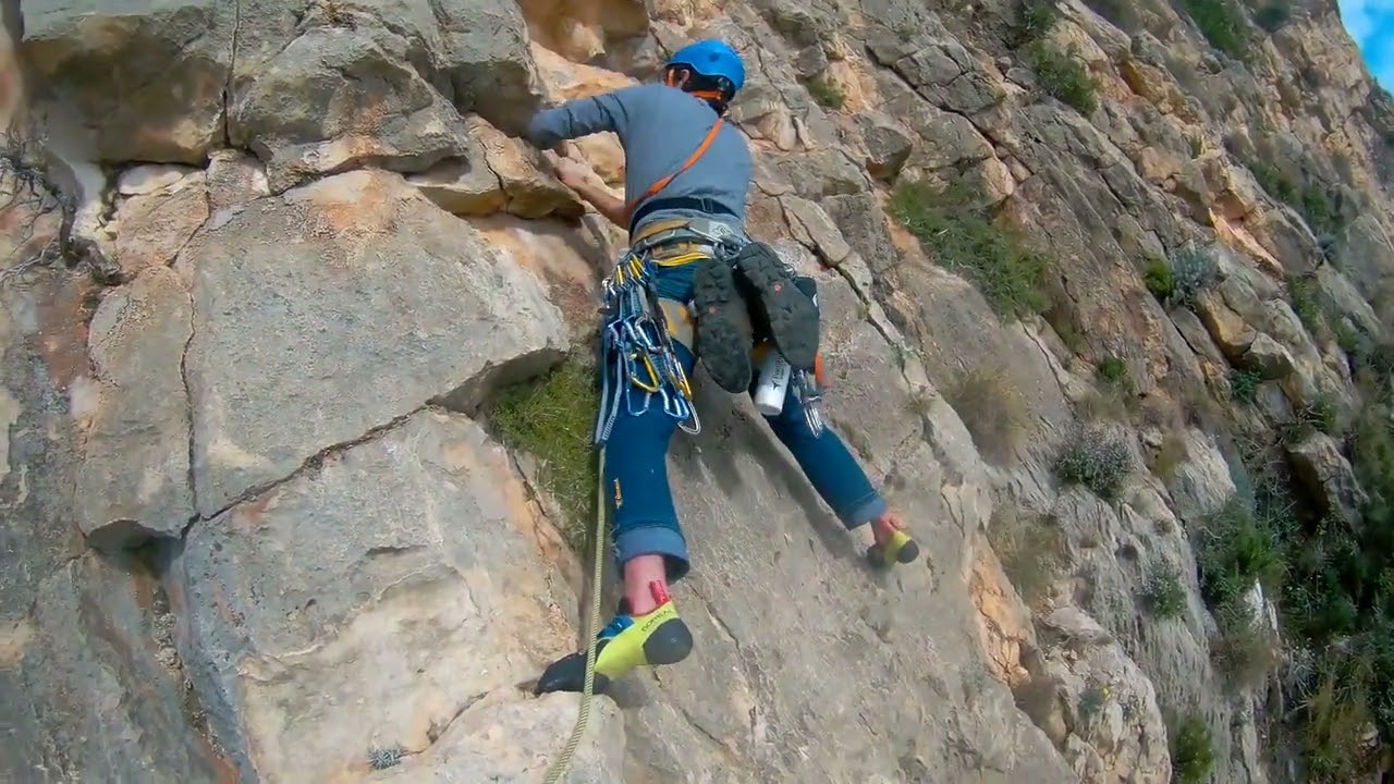 Via Sonjannika (170m, 6a+), Morro Falquí, Benitatxell