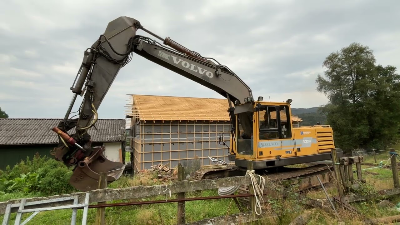 Volvo EC230B Åkerman