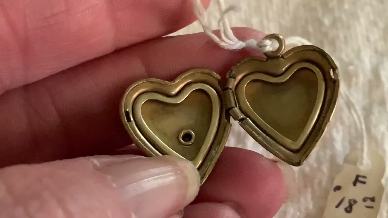 Vintage and Antique Jewelry Identification Locket collection