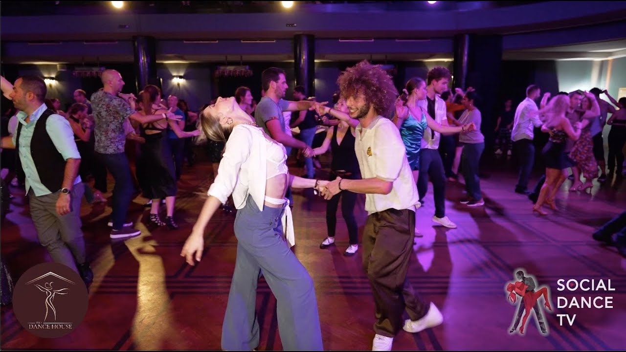Social Dancing Antonio Dabbicco & Asya #back2mambo Prague