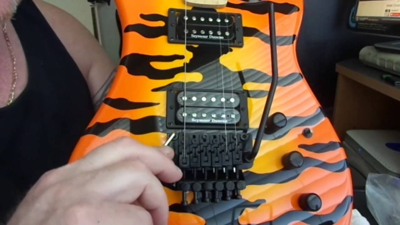 Kramer Pacer Vintage Series Tiger Set Up Floyd Rose New out of box
