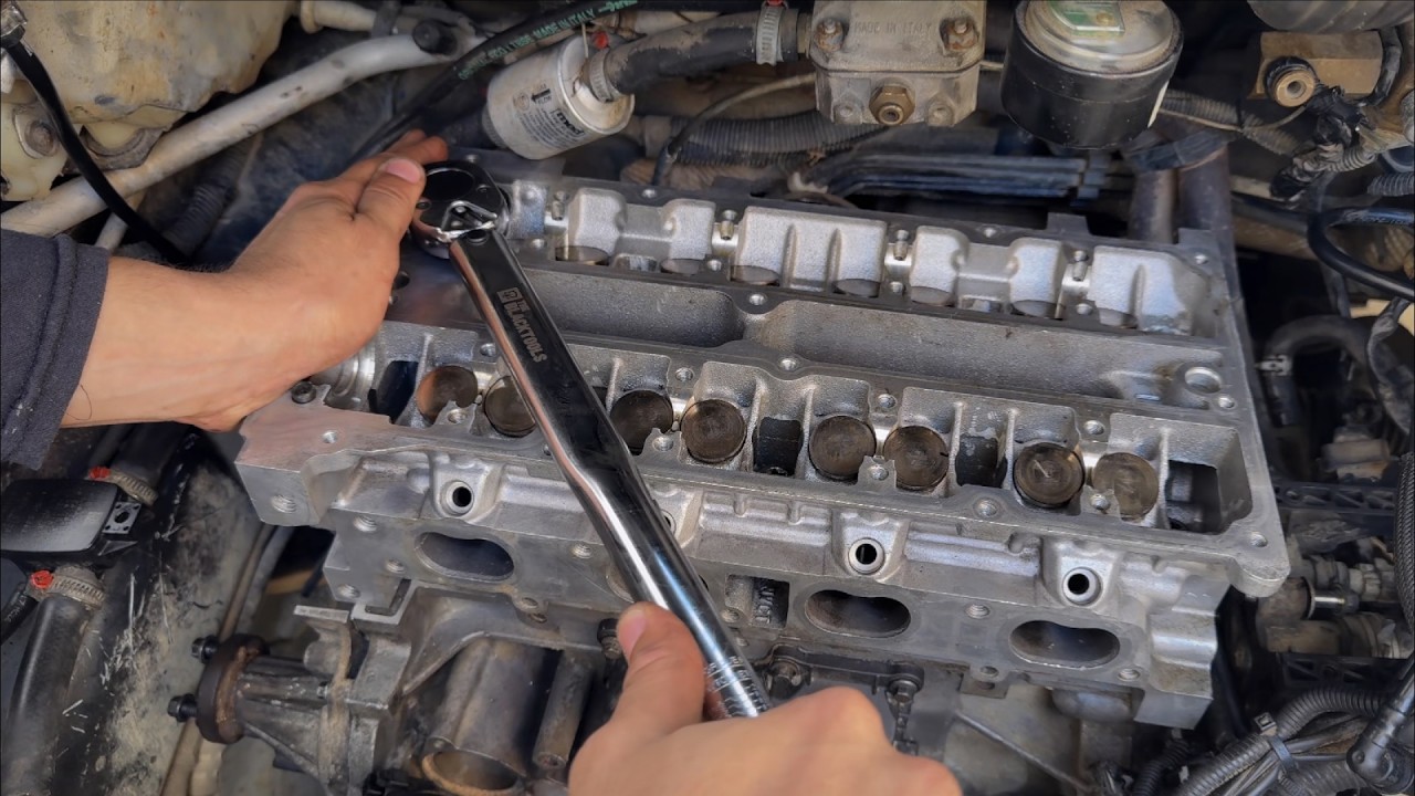 Montagem cabeçote Ford 1 6 16v Sigma