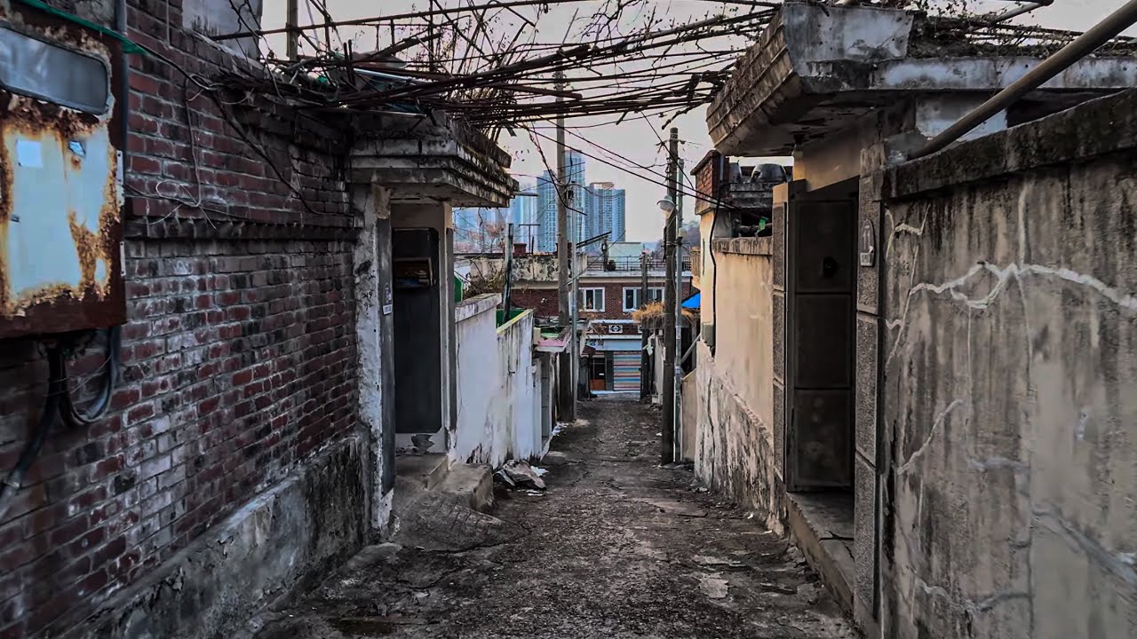 An Evening Walk Through Korea’s Old Town, Daejeon
