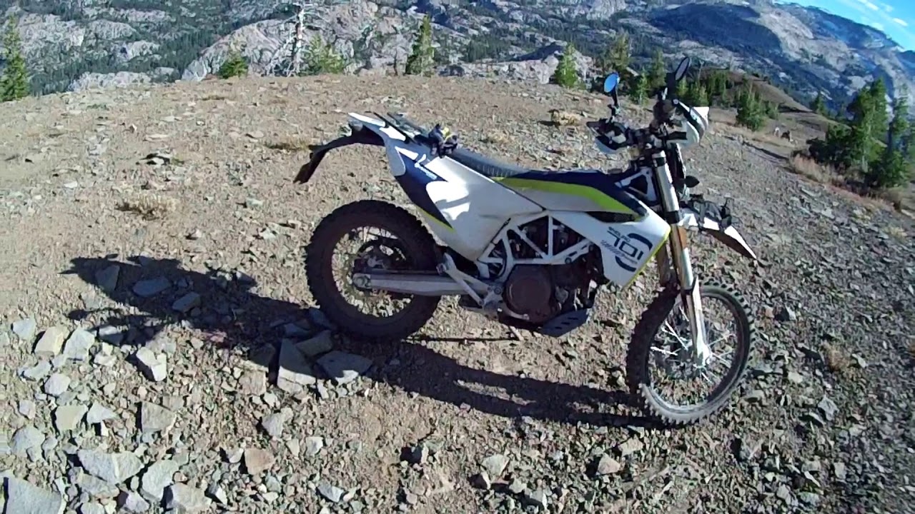 Обзор мотоцикла Husqvarna 701 Enduro 2017 года выпуска после 5000 миль пробега.