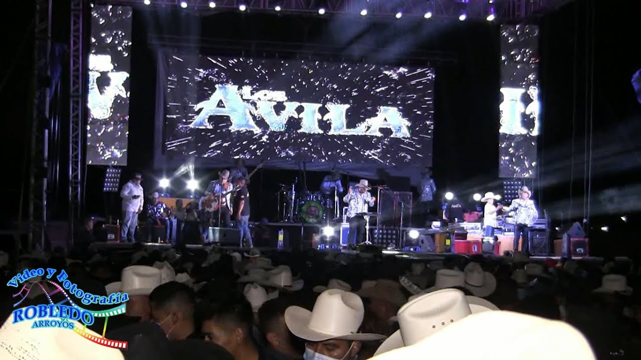 Un poco del Baile de Los AVILA en La Laguna de San Vicente, San Luis Potosí.