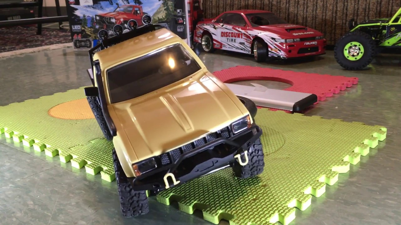 WPL C14 KIT Vs RTR Vs Military Truck (tug of war + hill climb)