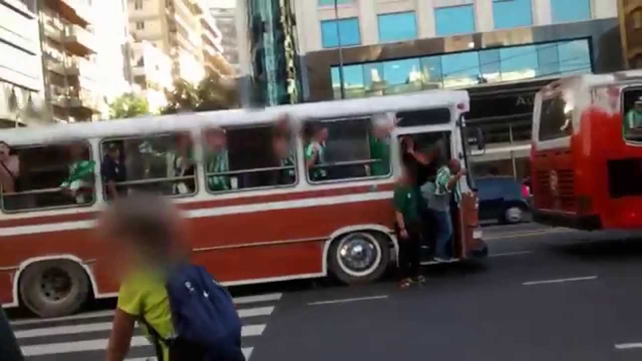 Cruce de hinchadas - River Plate vs Atlético Nacional de Medellín - Copa Sudamericana