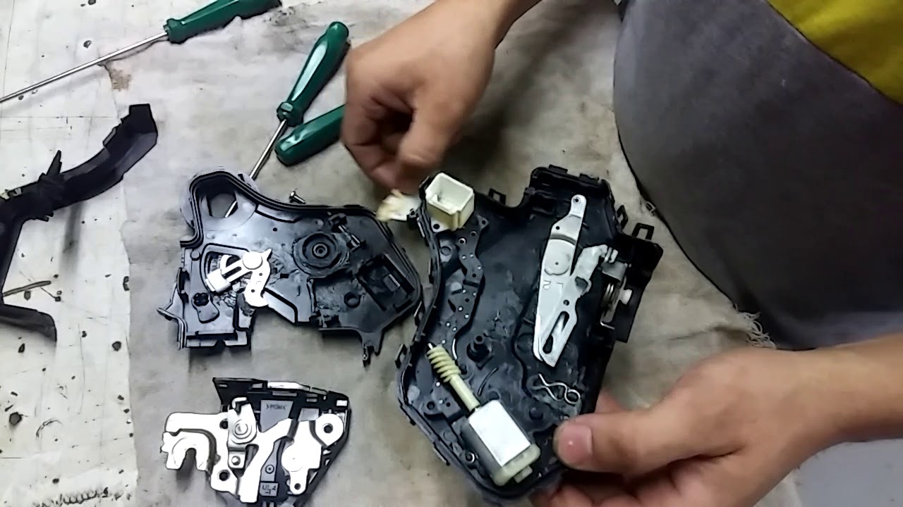 Conserto da fechadura da hilux sw4 2008