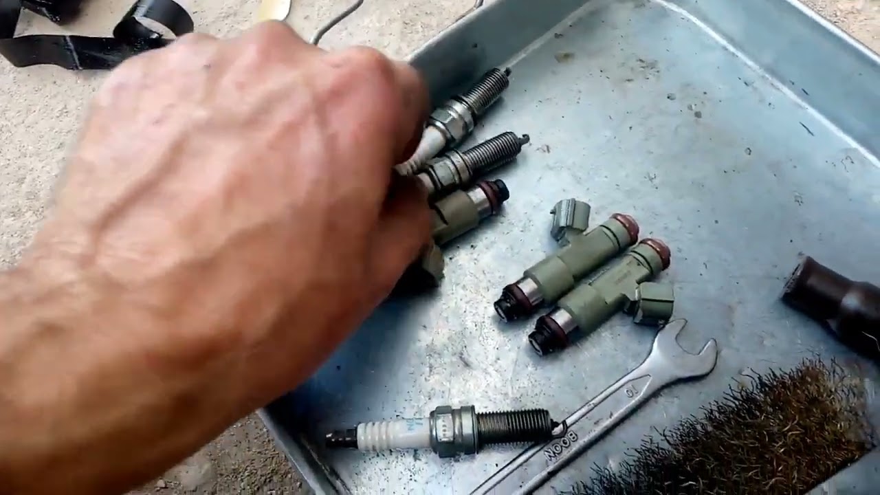 complete tune up of Hijet/ van Japani. high fuel consumption problem solved in this video