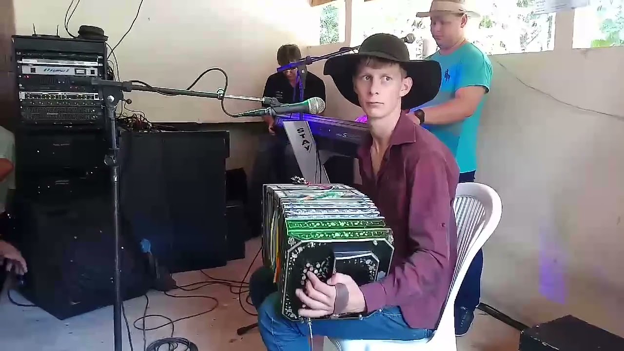 CHAPELÃO DA CONCERTINA =  SANTA MARIA DE JETIBA E.SANTO