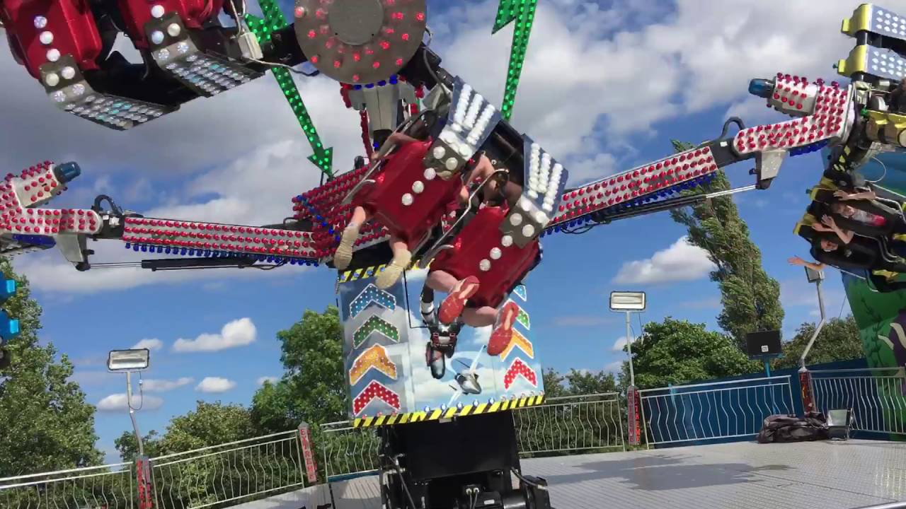 Wilmots air raid off ride Newcastle ballon fiesta 2016