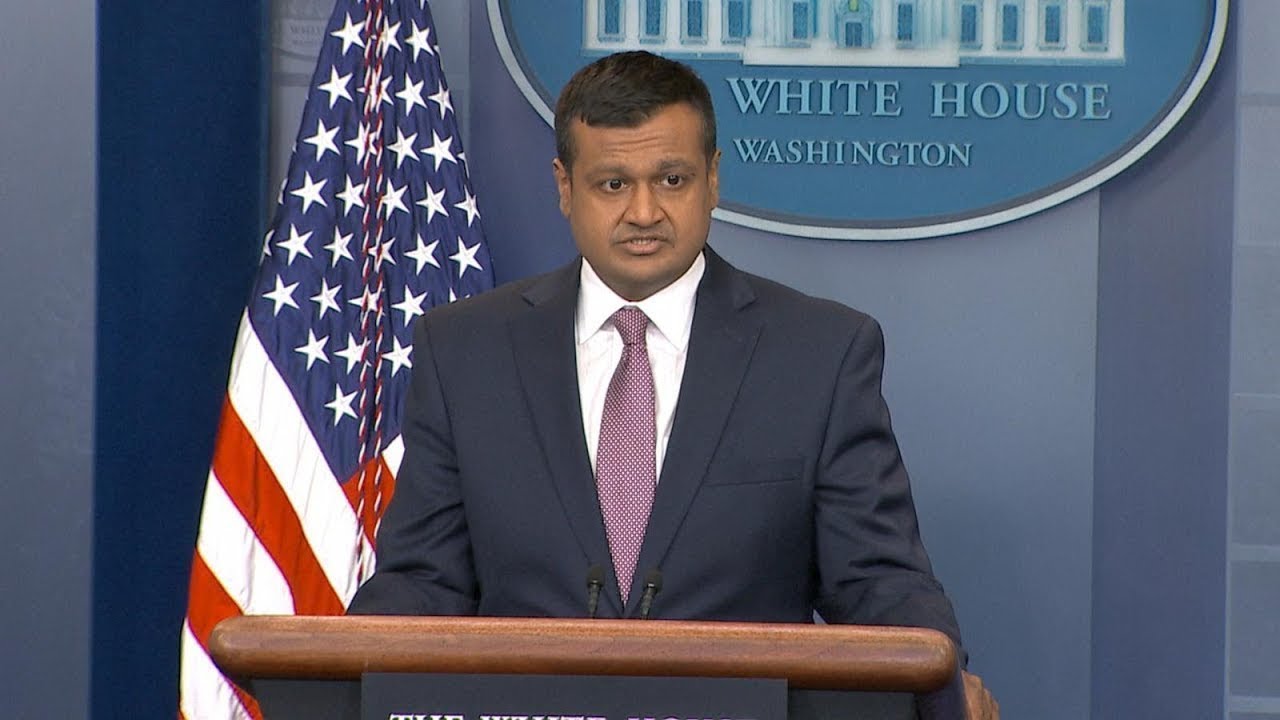 White House Press Briefing on Stormy Daniels, Russian diplomats' expulsion | ABC News