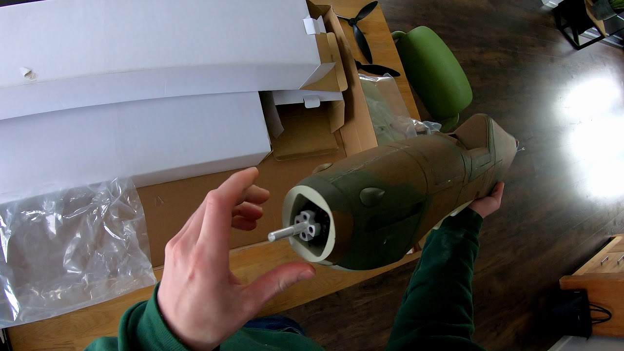 Unboxing my Dynam Hawker Hurricane 1250mm (ARF)