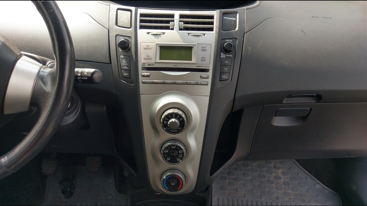 Toyota Yaris 2 (P9) Радио расширения - 2006-2009 год
