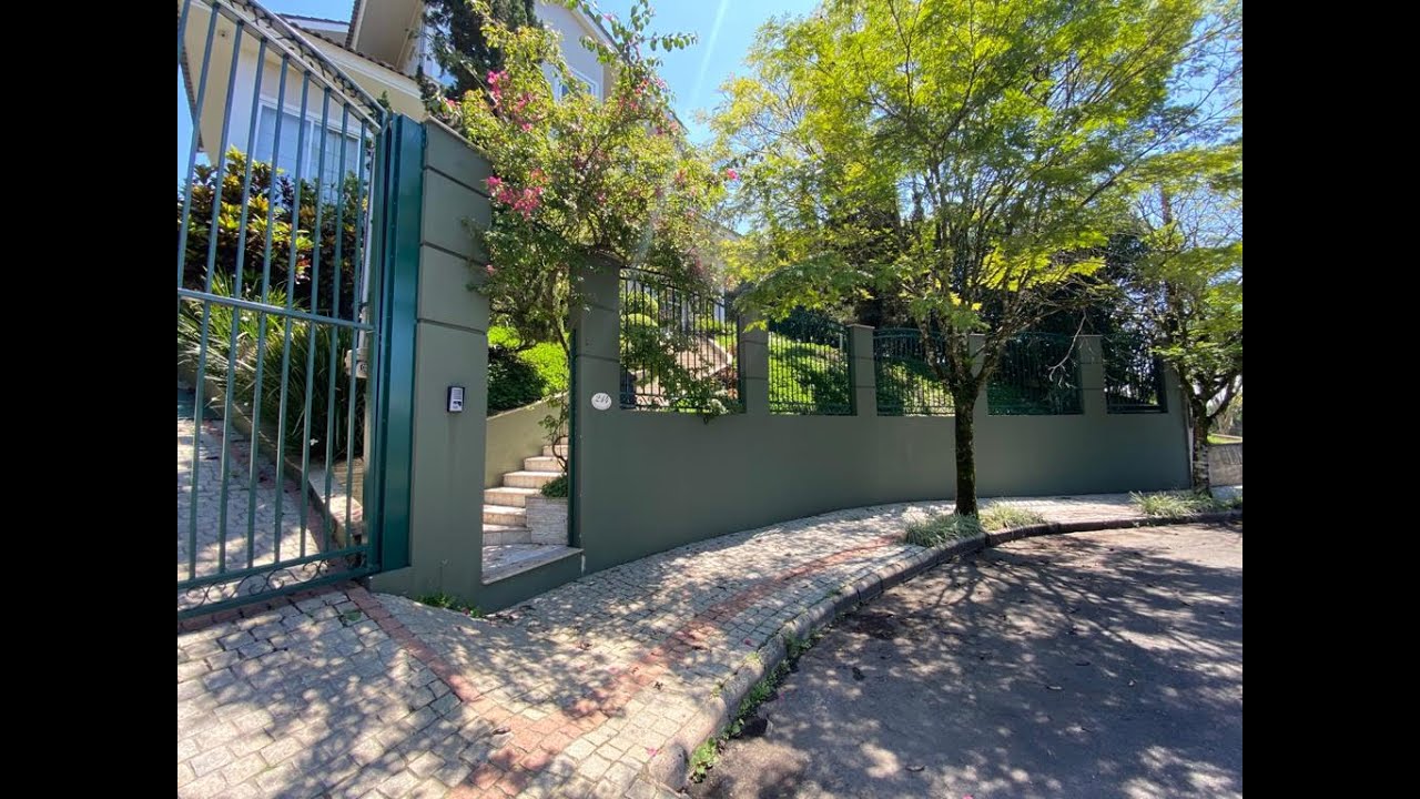 Casa de Alto Padrão no loteamento Orleans - Joinville SC