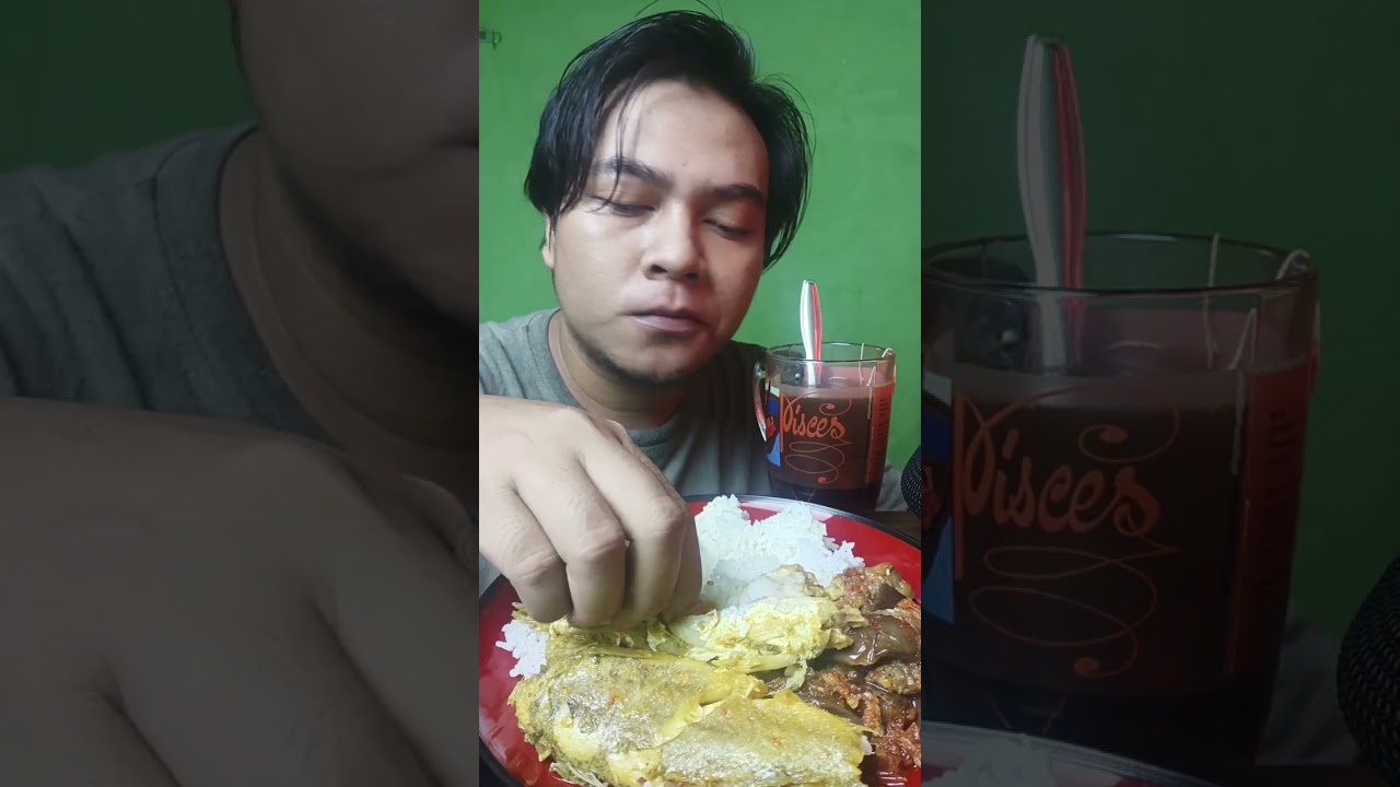 breakfast javanese style ikan bumbu koening dan the rong ball ado