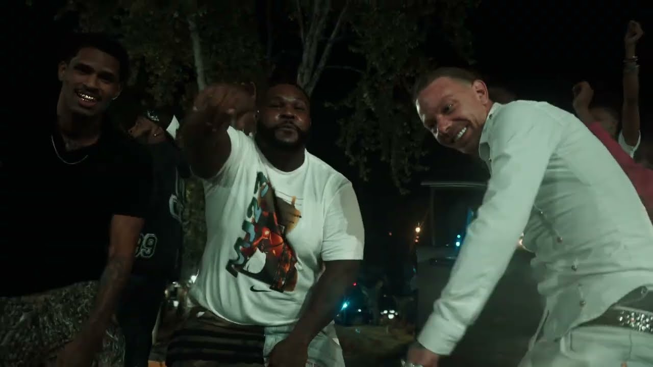 Frank Lito - Looking For Mulatto ( Official Music Video ) Shot By : @PhotoSenseiATL
