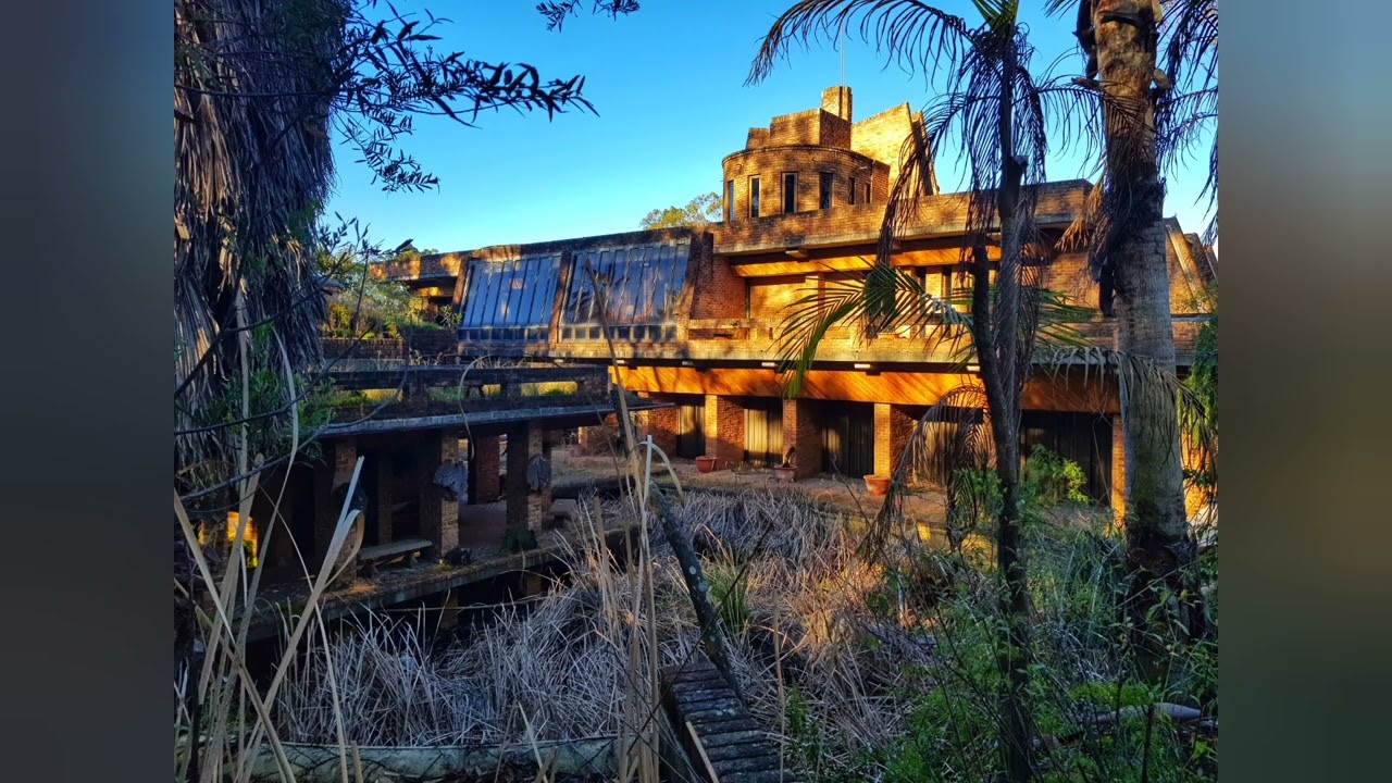Inside the Abandoned Notre Dame Zoo and Mansion, Mulgoa, Sydney, NSW Australia